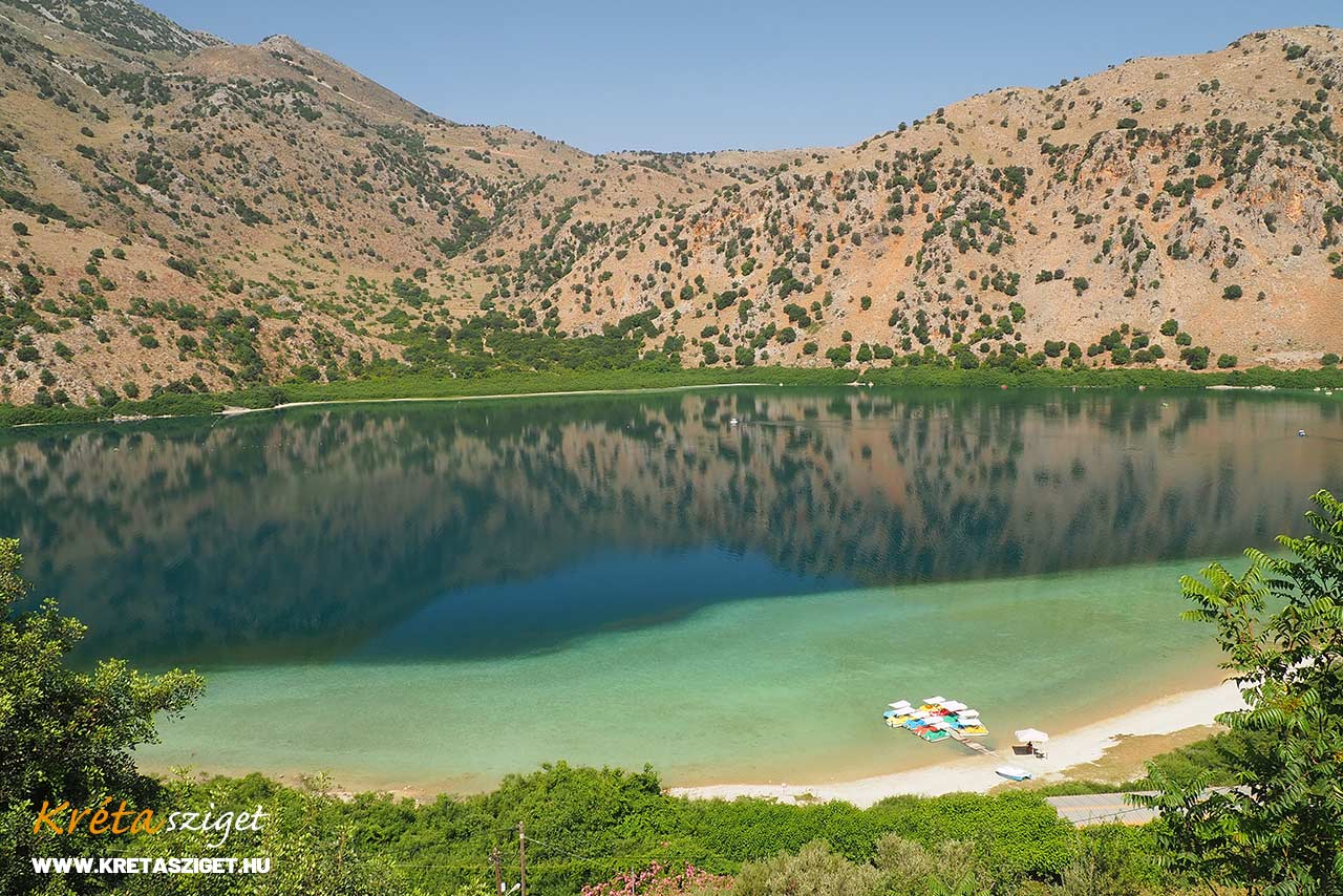 Kournas tó (Kournas Lake) Rethymno látnivalói Nyugat Krétán