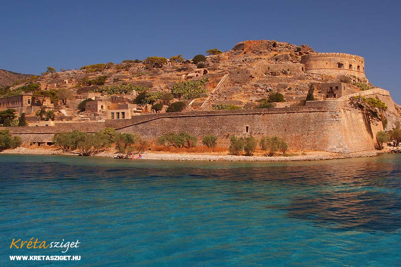 Spinalonga, a leprasok itt éltek Kréta szigeten