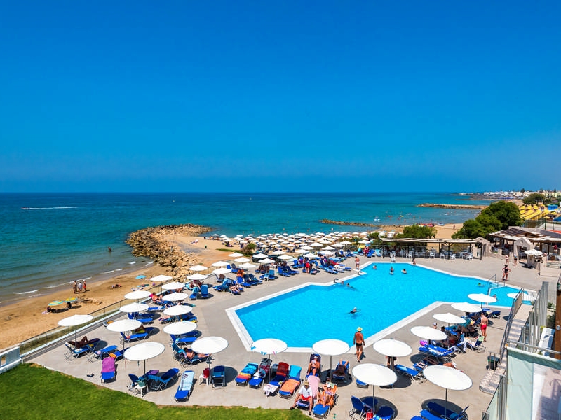 Themis beach hotel